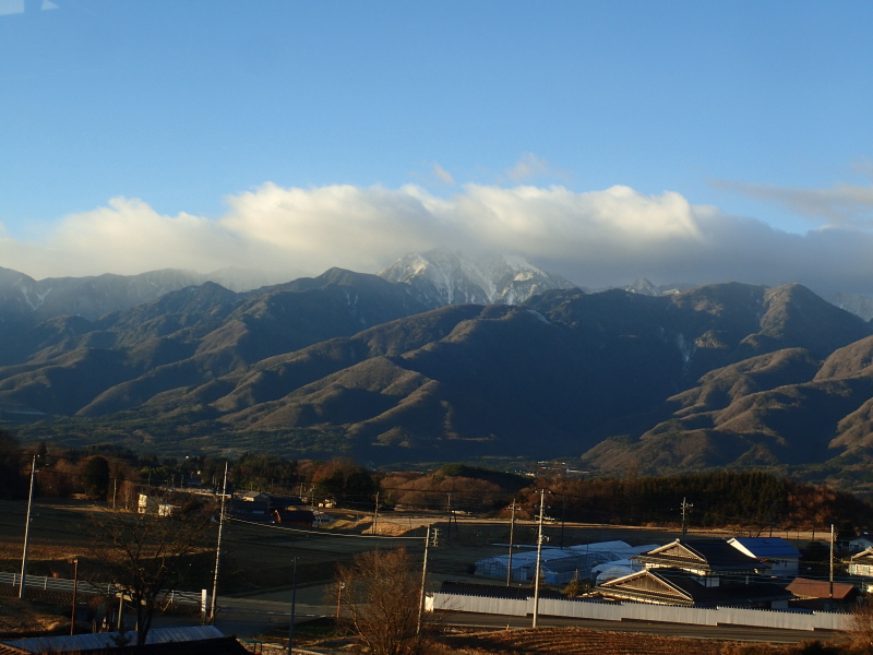 甲斐駒ヶ岳も雲に覆われていた 中央本線長坂〜小淵沢 2016年12月